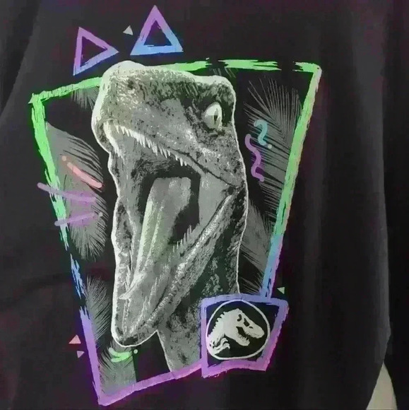 JURASSIC WORLD | Men's Black  Long Sleeved Raptor Graphic Crew Neck T-Sh… - Picture 2 of 3